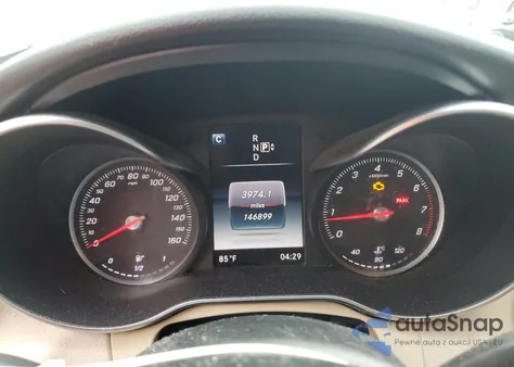 2015 Mercedes-Benz C 300 from USA, damaged, VIN 55SWF4JB8FU077837